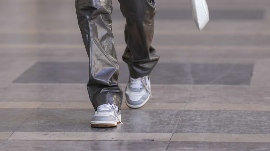Statt Stiefel: Diese Trend-Sneaker von UGG musst du haben