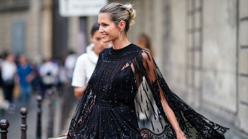 Kein Silvester-Kleid schmeichelt deiner Taille so wie dieses