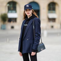 Streetstyle-Trends 2024: Diese Outfit-Kombination habe ich überall in London gesehen