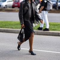 Kleid zu Mules stylen: Outfit-Ideen und Tipps