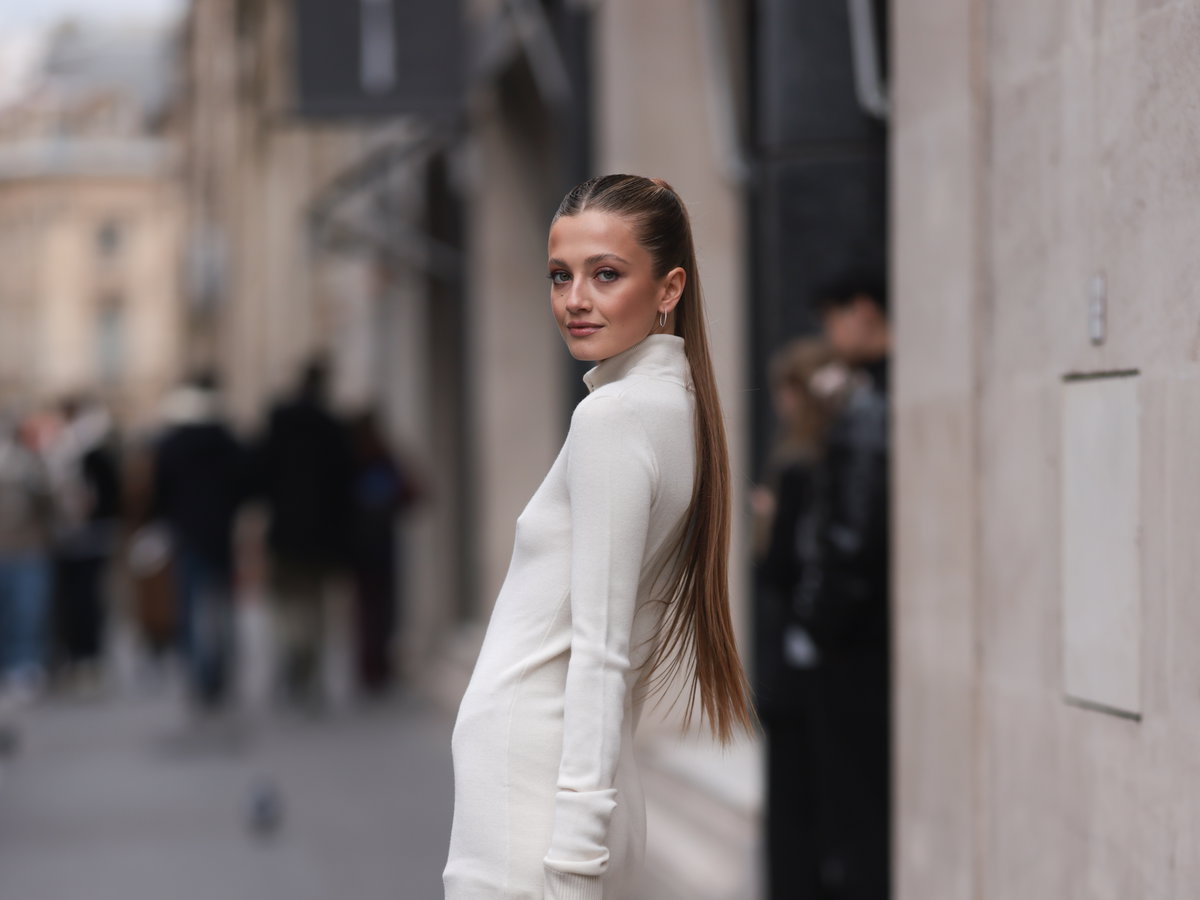 Kurzehaarfrisuren sind im Trend – das ist kein Geheimnis. Für all diejenigen, die aber ihre lange Mähne behalten möchte, kommt hier die gute Nachricht: Haare in XL-Länge kommen ganz groß raus.
