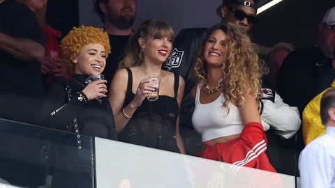 Super Bowl 2024: Blake Lively trägt das stylischste Outfit von Adidas