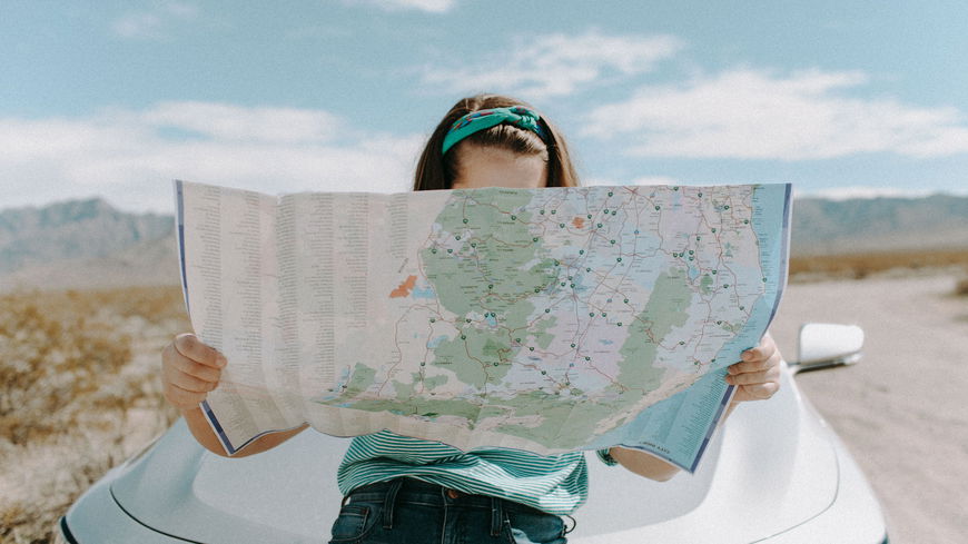 Endlich raus: So meisterst du deine erste Solo-Reise