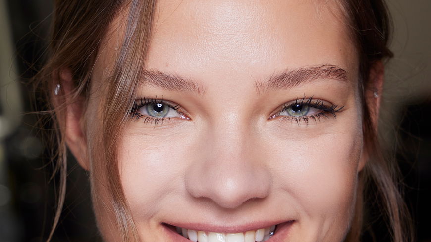 Dieses Vitamin C-Serum hellt Pigmentflecken effektiv auf – perfekt für empfindliche Haut