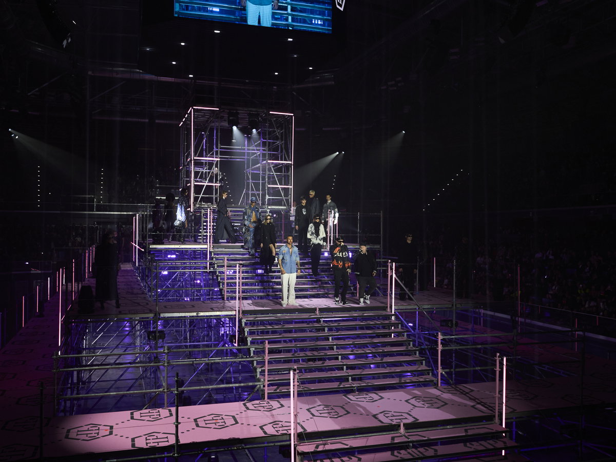 Beim großen Philipp Plein-Finale performte das italienische Rap-Trio "Club Dogo".
