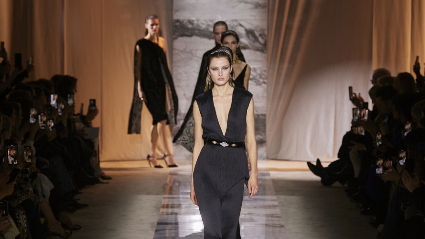 Hab ich mich verhört? Wie ein Rammstein-Song auf der Mailand Fashion Week für Empörung sorgt