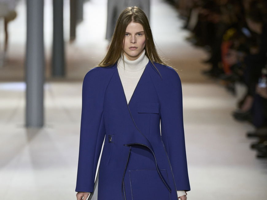 Blauer Blazer bei Louis Vuitton