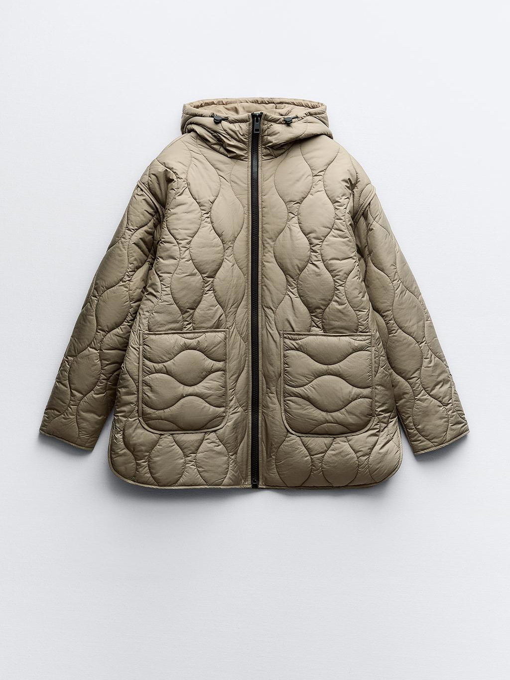 Steppjacke im hellen Khaki von Zara