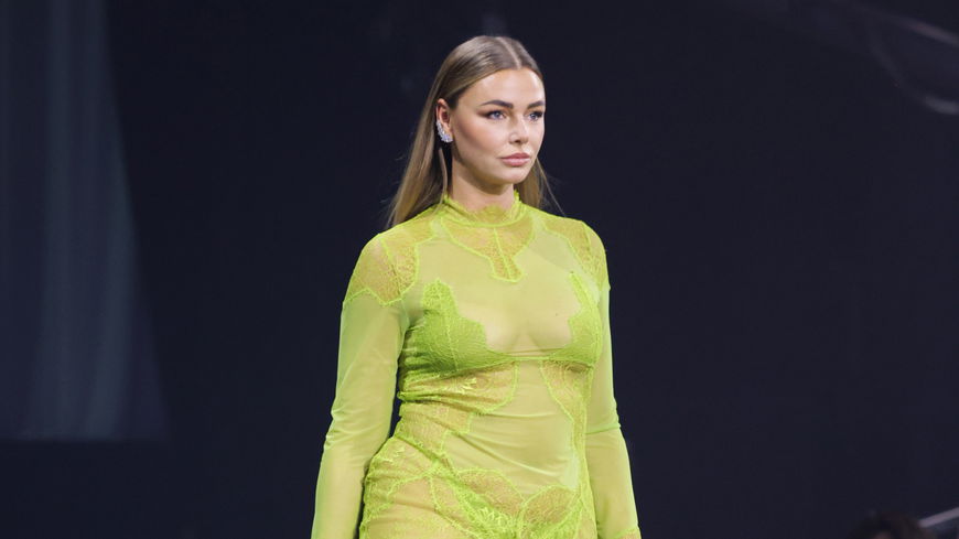 Model Vivian Hoorn im Interview: "Du musst dein eigener Cheerleader sein"