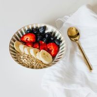 Haferflocken solltest du unbedingt mit diesem Obst essen