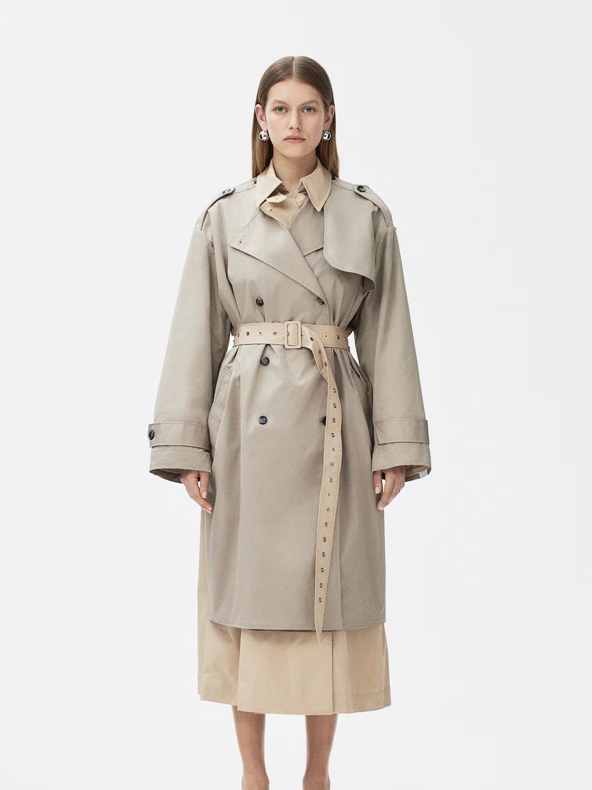 Trenchcoat von H&M x Rokh