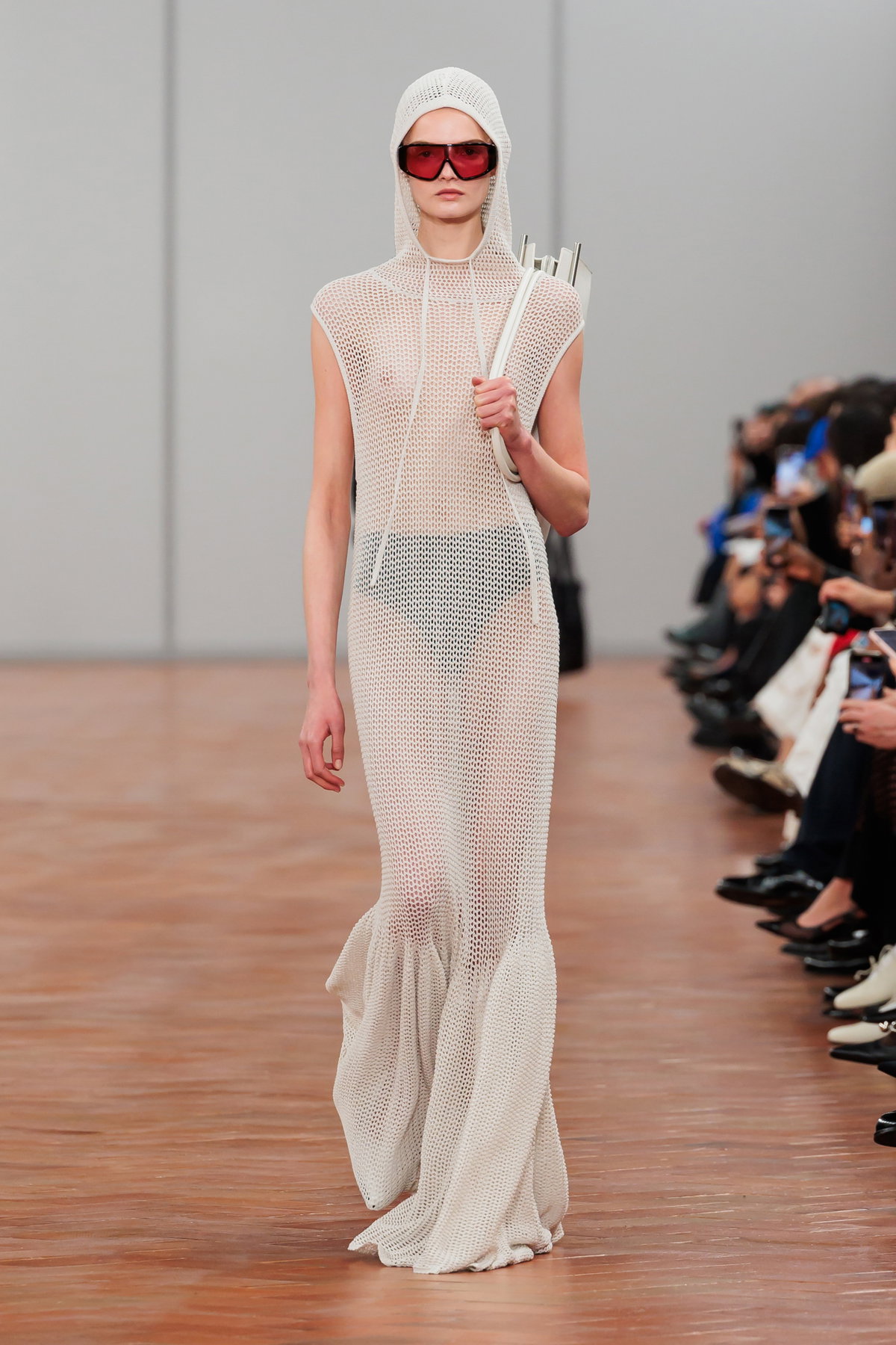 Cos Spring/Summer Kollektion 2024