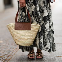 Urlaubsfeeling pur! Im Sommer 2026 lieben wir diese Tote Bag aus Bast 