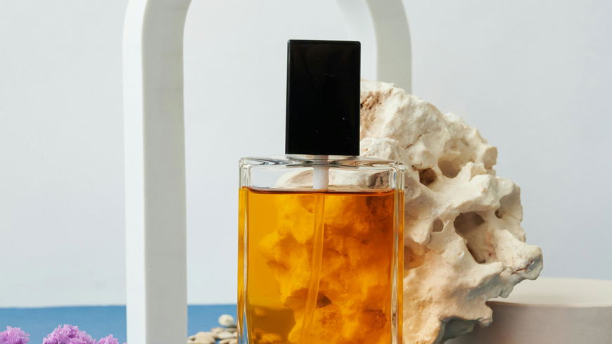 Parfum-Fails: Die größten Duft-Fauxpas – und wie man sie vermeidet