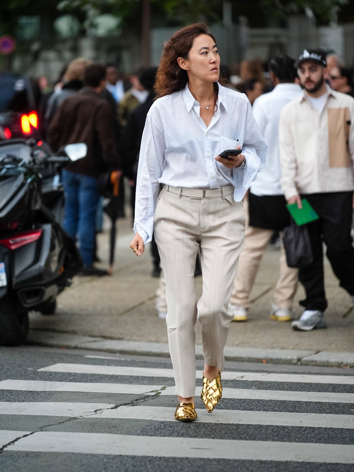 Frau in einem Business-Look