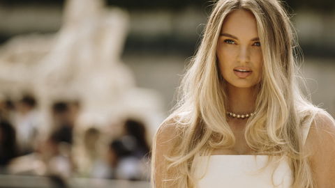 So oft kannst du dir laut Friseur die Haare blondieren