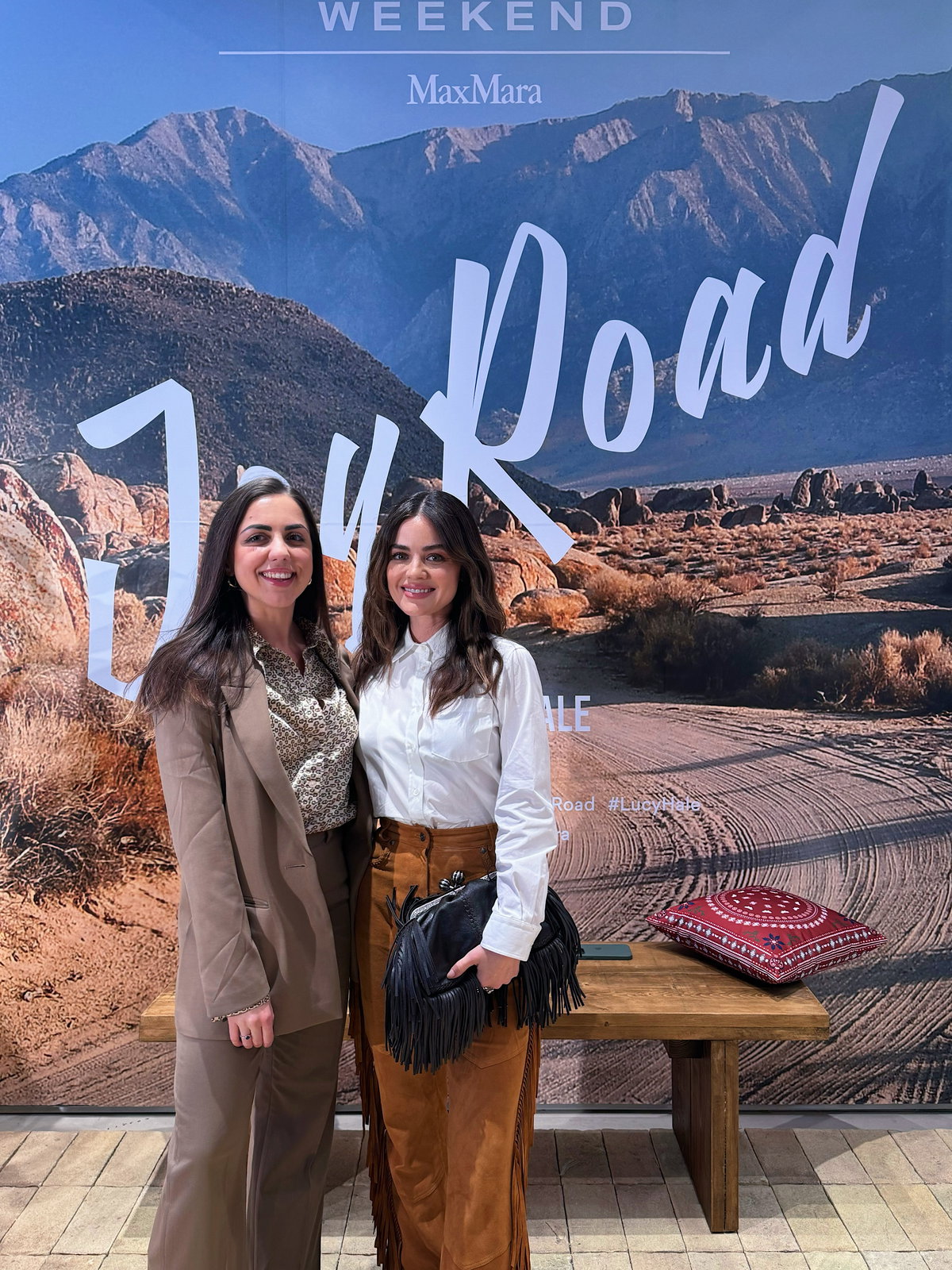 GRAZIA Head of Social Media Isabella Di Biase im Gespräch mit Lucy Hale.