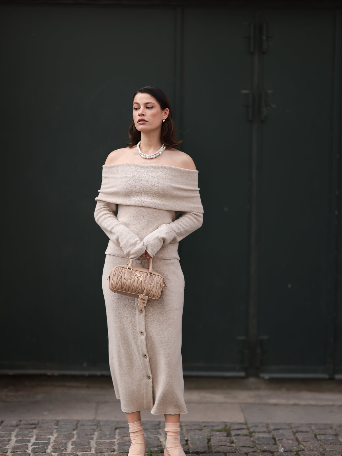 Elegant gestylter Strickpullover