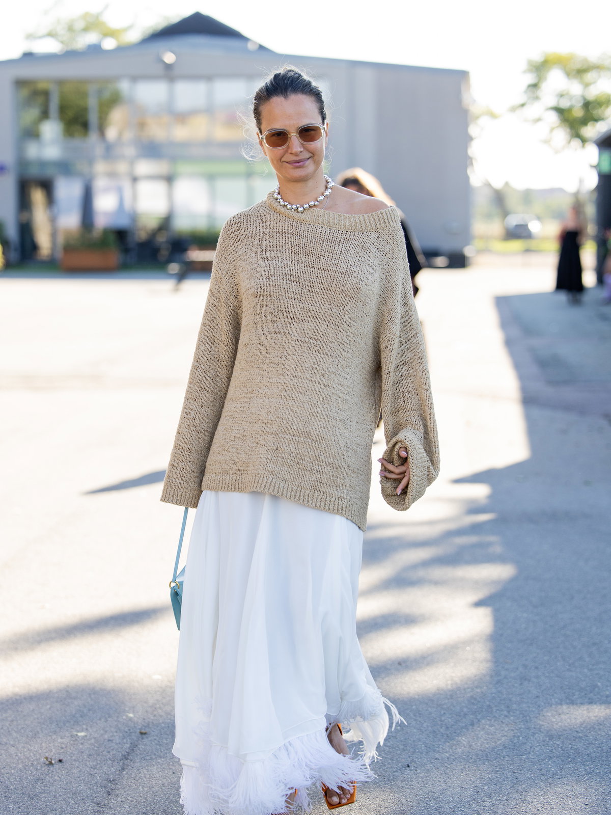 Strickpullover mit Kleid