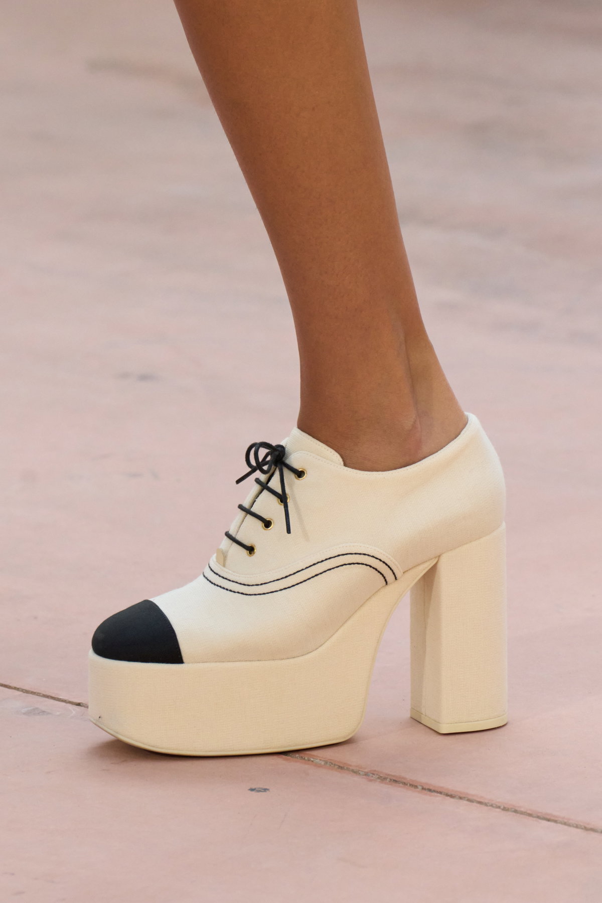 Schuhe bei Chanel Show