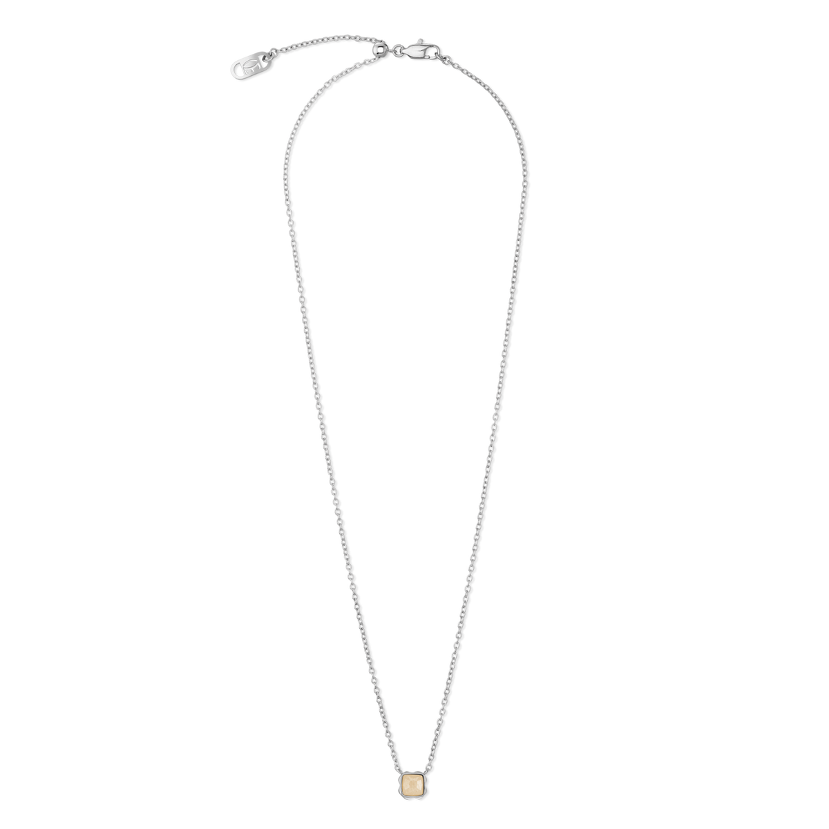 Ein Schmuckstück für die Ewigkeit! Diese Halskette aus der Birthstone-Kollektion von Coeur de Lion vereint pure Eleganz und persönliche Bedeutung. Mit ihrem zarten Creme-Jade-Stein, der den Geburtsmonat Juni symbolisiert, ist sie das perfekte Accessoire für alle, die in diesem Monat geboren sind. Das Beste: Die filigrane Kette mit dem subtilen Anhänger lässt sich vielseitig kombinieren und verleiht jedem Outfit einen Hauch von Raffinesse! Hier kannst du das passende Piece zu deinem Geburtsmonat ergattern.