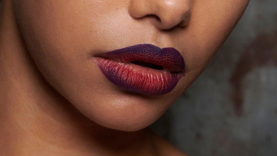 3 Lippenstiftfarben, die wir dieses Halloween tragen
