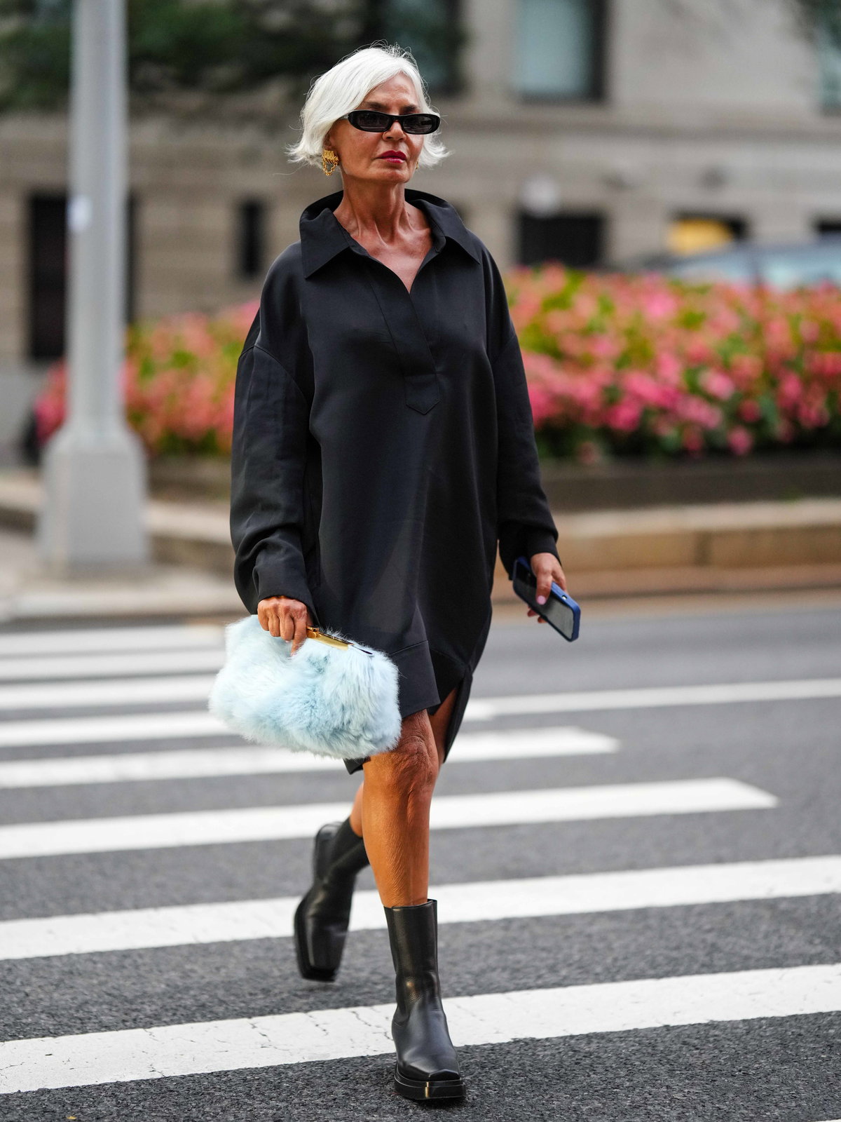 Grece Ghanem in Chunky Stiefeln