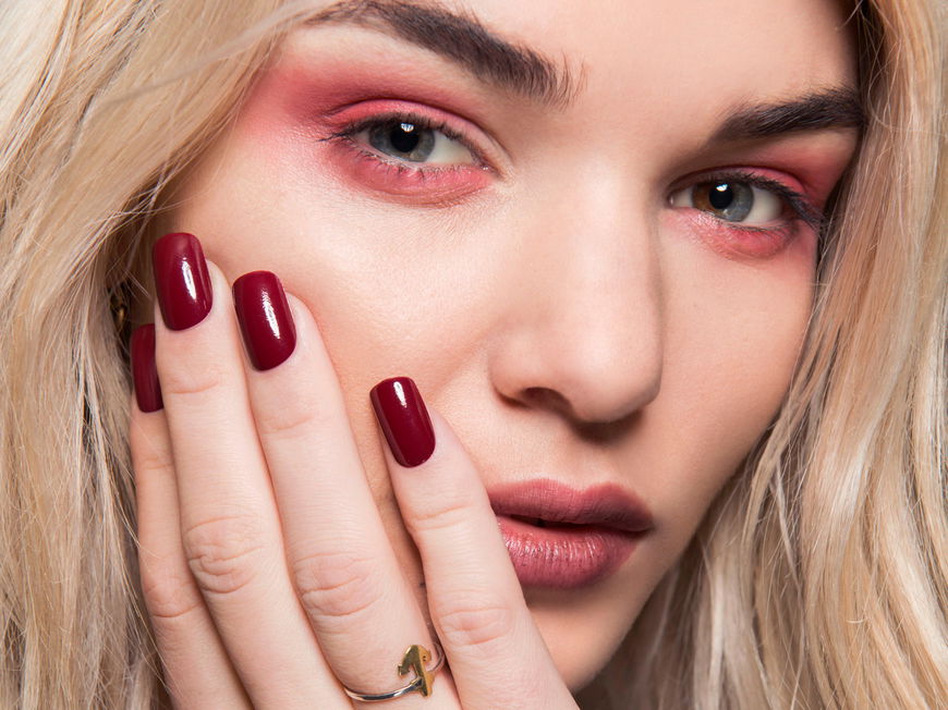 Burgundy Nails