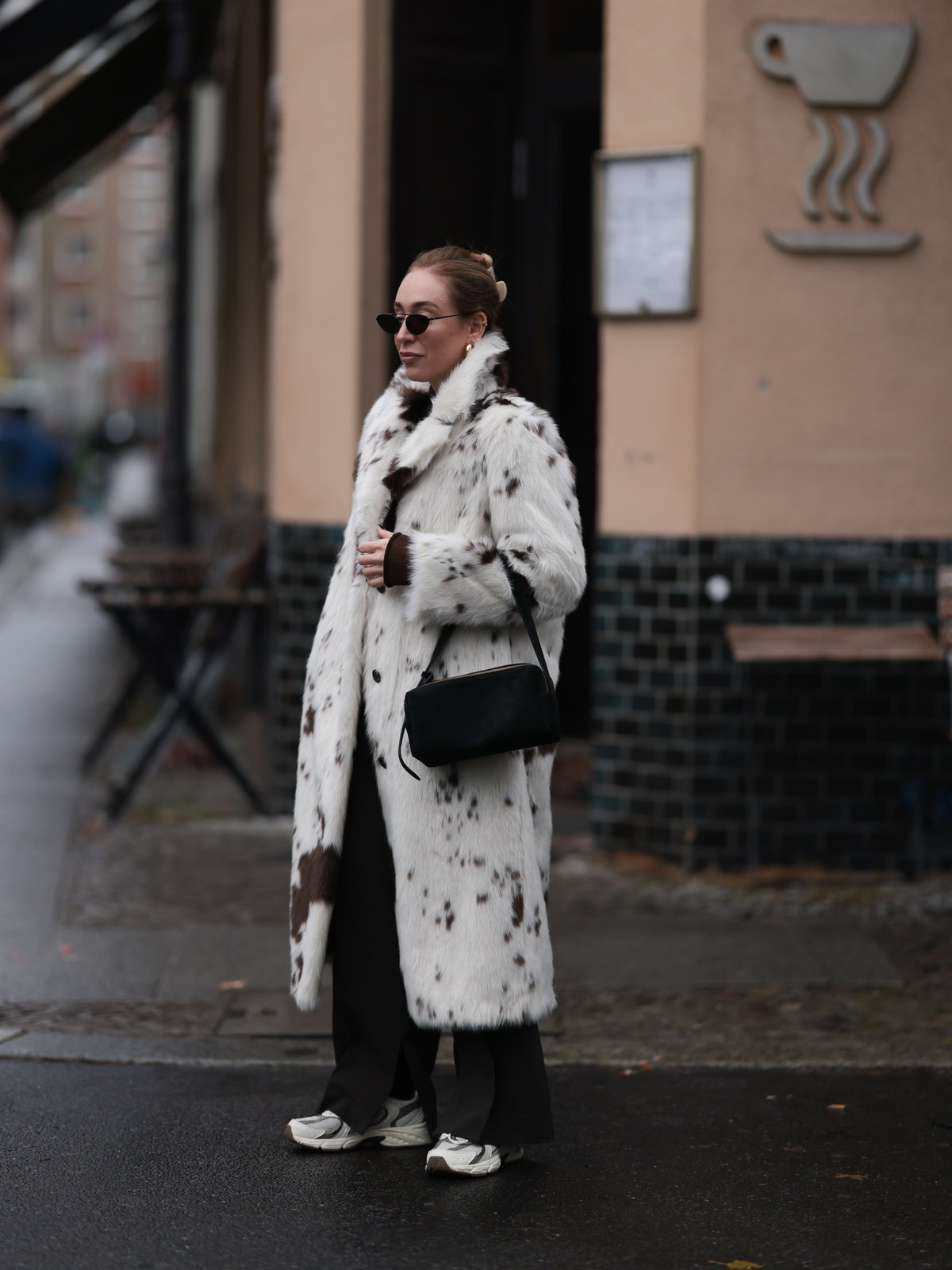 Fake Fur Mantel