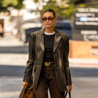 Hailey Bieber kürt den neuen Trend-Sneaker für 2025