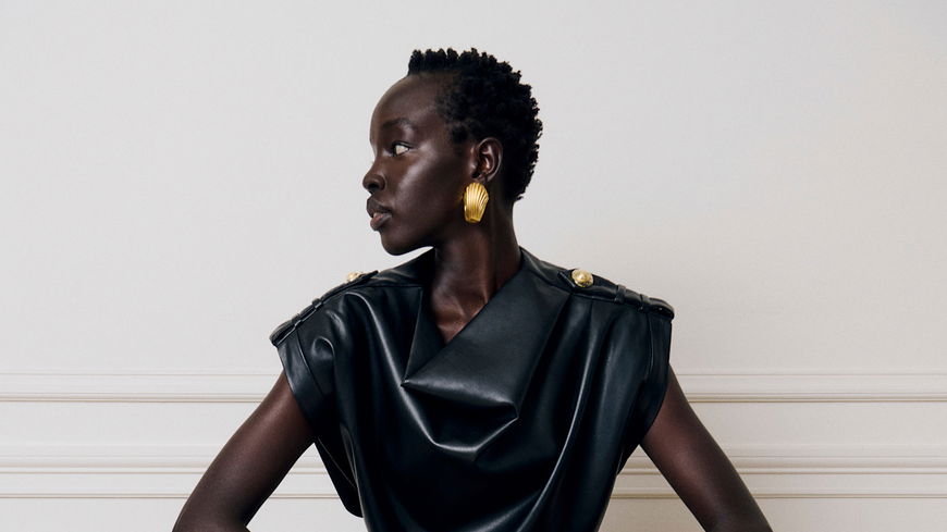 Weder Kleid, noch Jumpsuit: An Silvester 2024 tragen wir das
