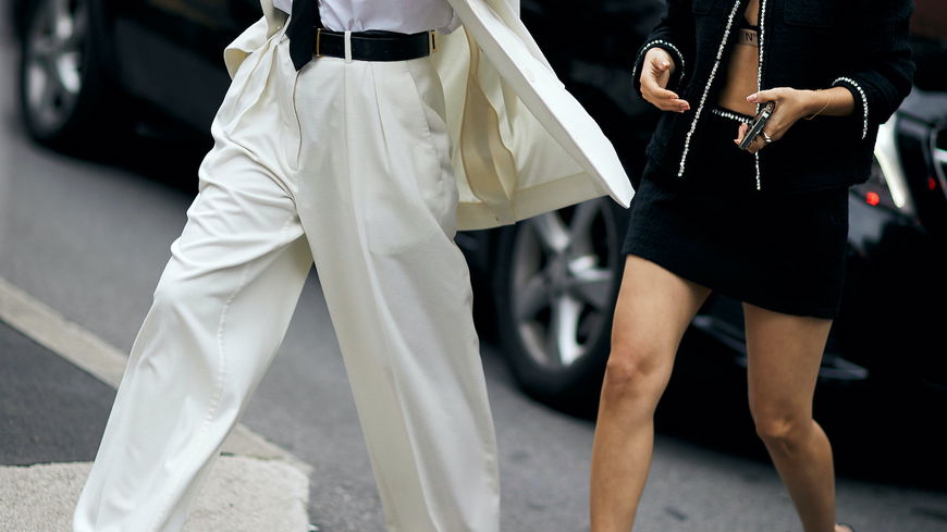 Statt Jeans: Diesen Hosen-Trend tragen wir 2025 rauf und runter