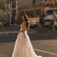 Brautkleid reinigen: Die besten Tipps und Tricks