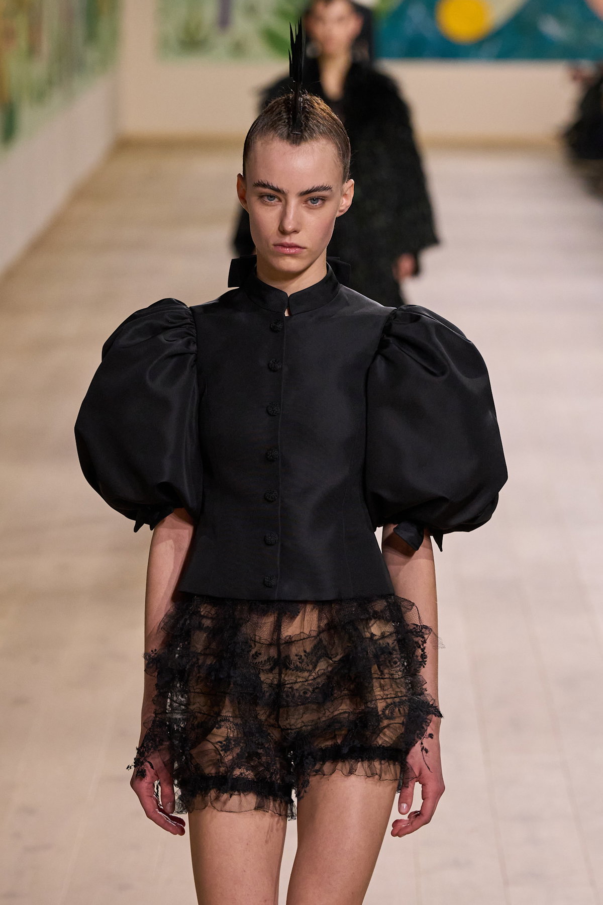 3 Mode-Trends der Haute Couture Week, die uns für den Alltag inspirieren