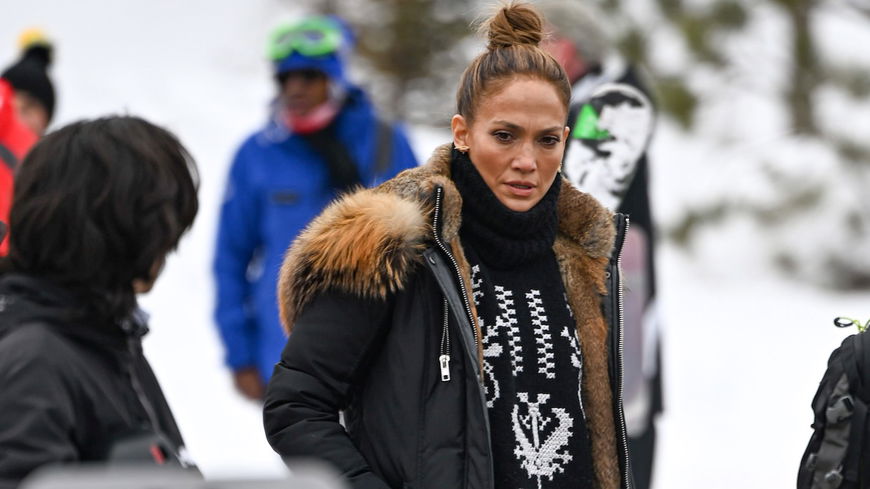 Auf diese 3 Teile kann J.Lo diesen Winter nicht verzichten – perfekt für Frauen ab 50