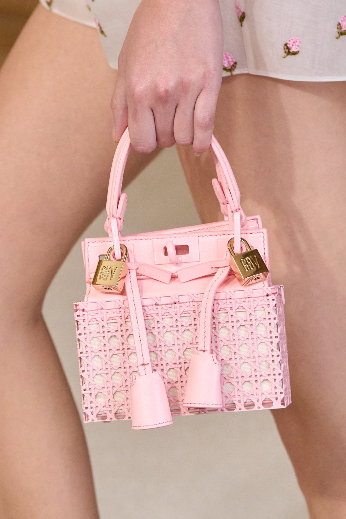 Valli Tasche
