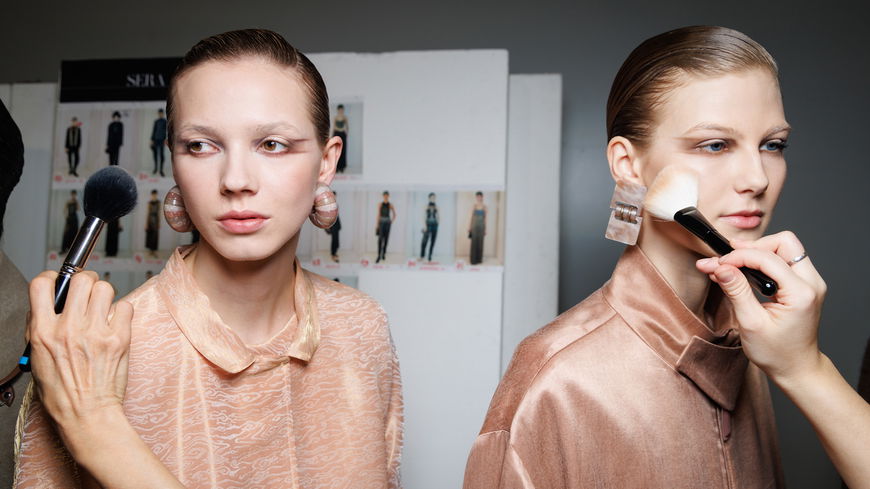 Mailand Fashion Week 2025: 3 Beauty-Trends, die wir uns vormerken