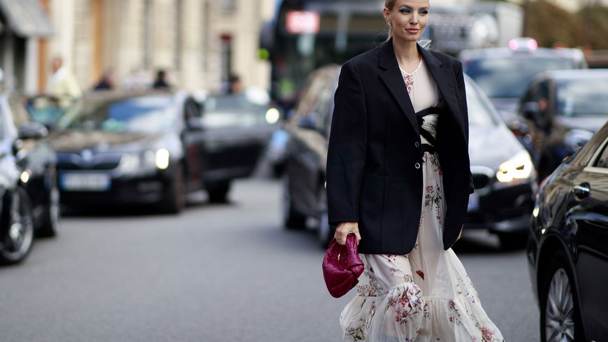 Welche Jacke passt am besten zum Kleid? Wir verraten es dir! 