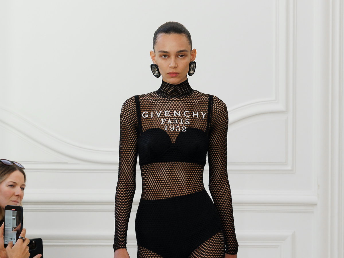 Look der Herbst/Winter-Kollektion von Givenchy