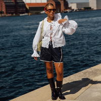 Scandi-Girls lieben diese Bluse von H&M für den Sommer 2025