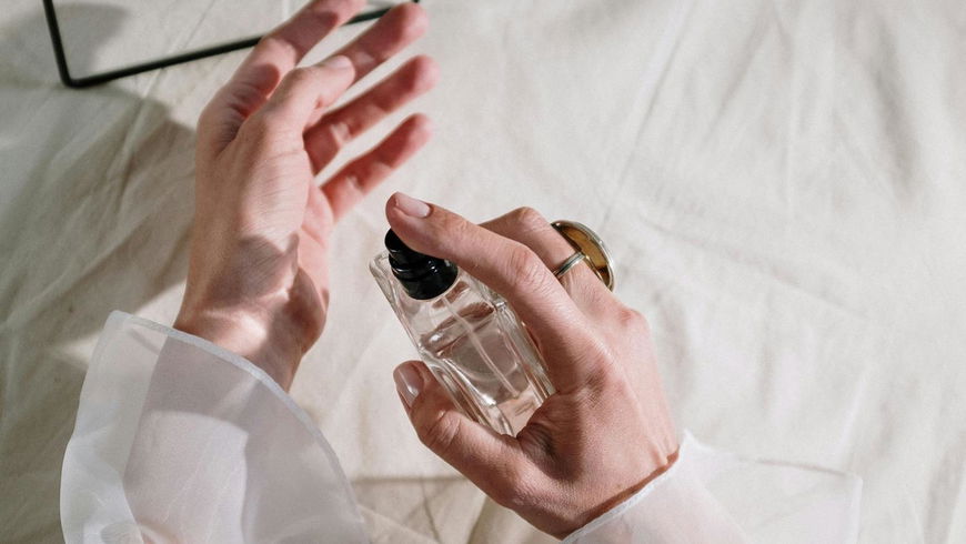 Diese Parfum-Ikonen aus den 2000ern feiern 2025 ihr Comeback