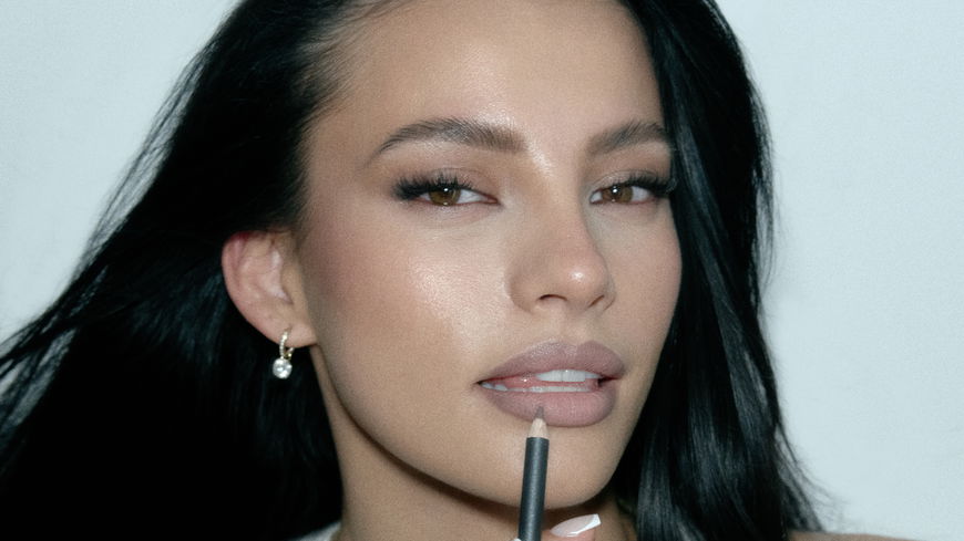 Tänzerin Ivana Santacruz verrät ihre liebste Lippenkombi von MAC Cosmetics