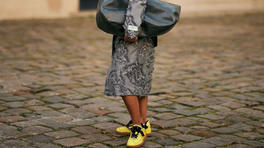 Im Sommer 2025 brauchst du einen Sneaker in Buttermilchgelb