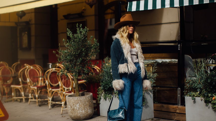 So tragen Stilikonen ihre Jeans im Herbst 2025