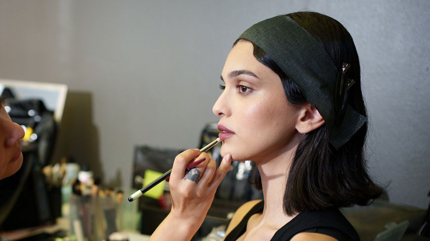 Make-up-Trends im Herbst/Winter 2025/2026: 3 Arten, wie wir unsere Lippen schminken