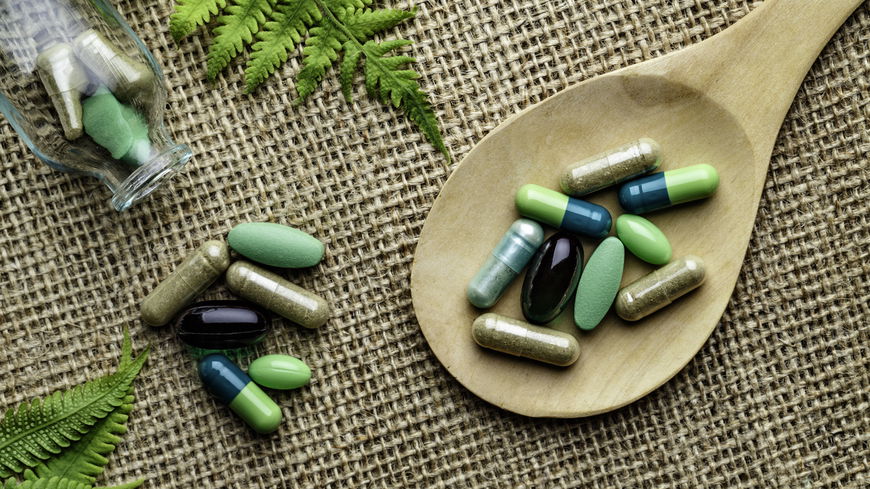 Shilajit aus dem Himalaya entschlüsselt: Zwischen Mythos und moderner Wissenschaft