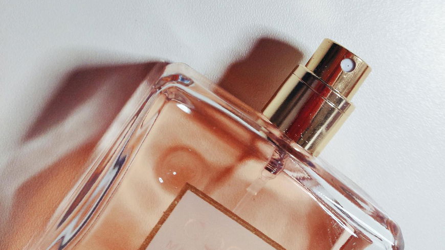 Trend-Alarm! Parfums mit Pfeffer, die wir uns für den Herbst 2025 zulegen