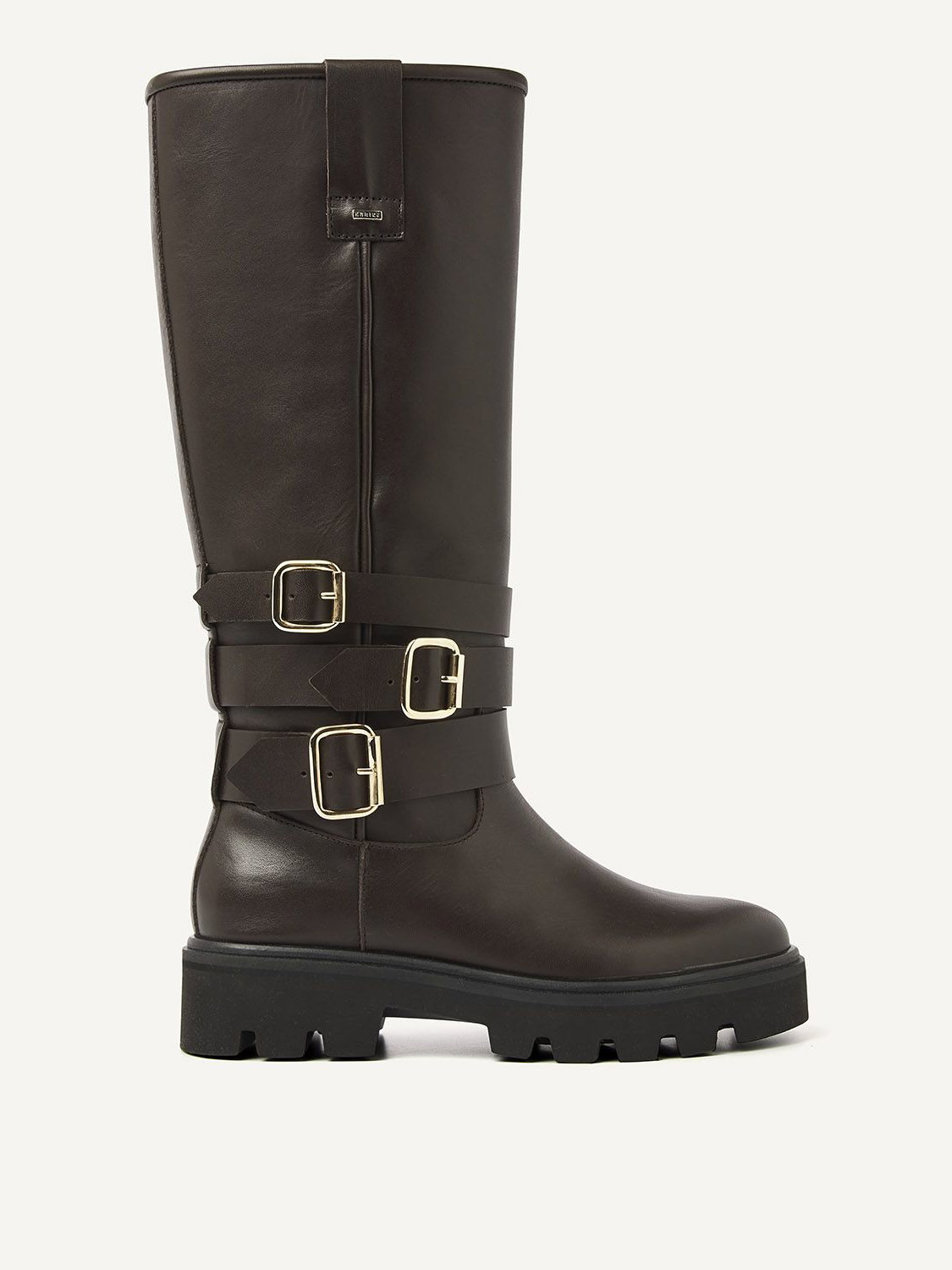 So stylisch! Die braunen Biker Boots von Nubikk brauchen wir sofort für unsere Herbstgarderobe. Für ca. 300 Euro landen sie im Warenkorb.