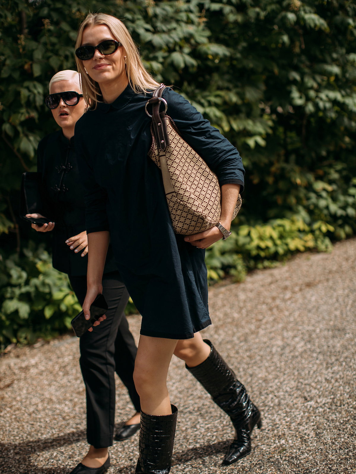 Knee High Boots in Kroko-Optik