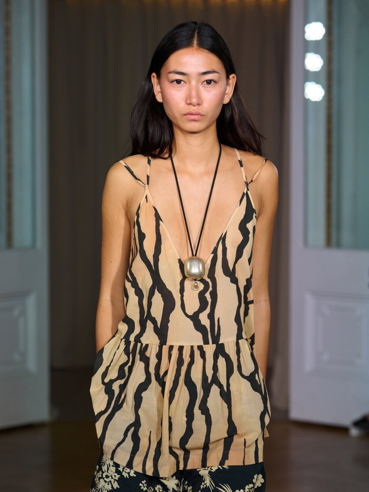 London Fashion Week: Das sind die größten Trends für Frühjahr/Sommer 2025